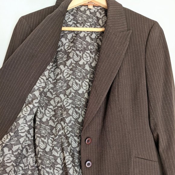 Ellen Tracy Brown Pinstripe Blazer - Picture 4 of 10